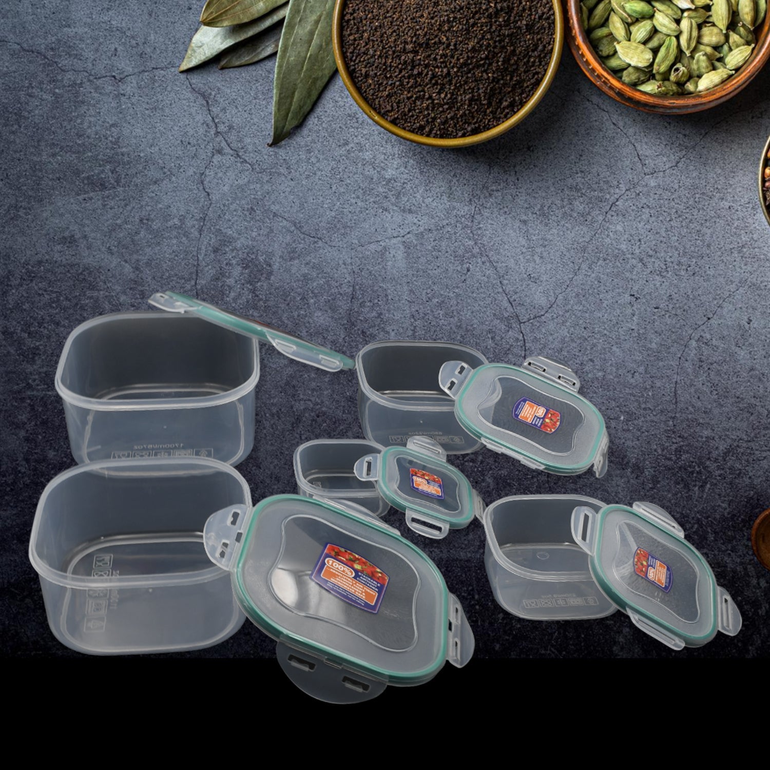 Plastic storage containers for kitchen, 5 pieces. Plastic storage containers for kitchen, 5 pieces.